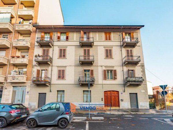 appartamento in vendita a Torino in zona Borgata Vittoria
