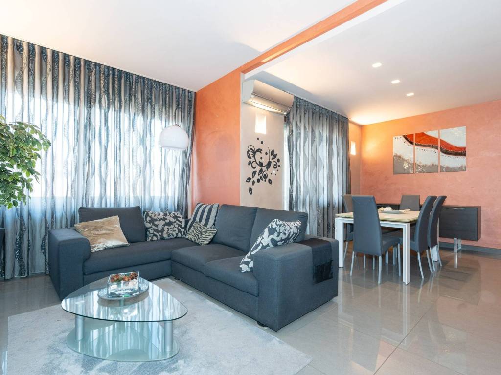 appartamento in vendita a Torino in zona Mirafiori Nord