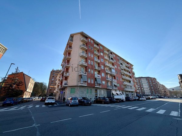 appartamento in vendita a Torino in zona Vanchiglia