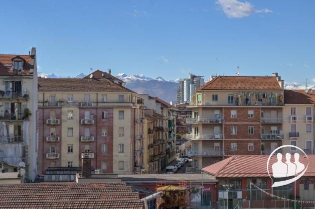 appartamento in vendita a Torino in zona Aurora