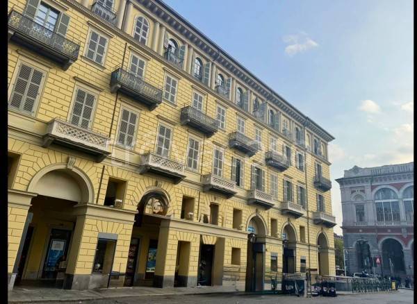 ufficio in vendita a Torino in zona Centro Storico