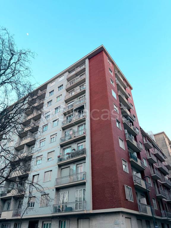 appartamento in vendita a Torino in zona Santa Rita
