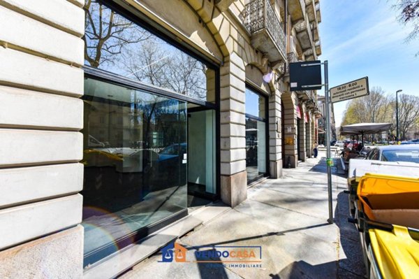 negozio in vendita a Torino in zona Centro Storico