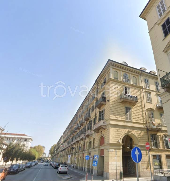 negozio in vendita a Torino in zona Crocetta