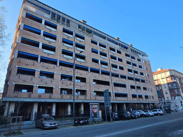appartamento in vendita a Torino in zona Millefonti