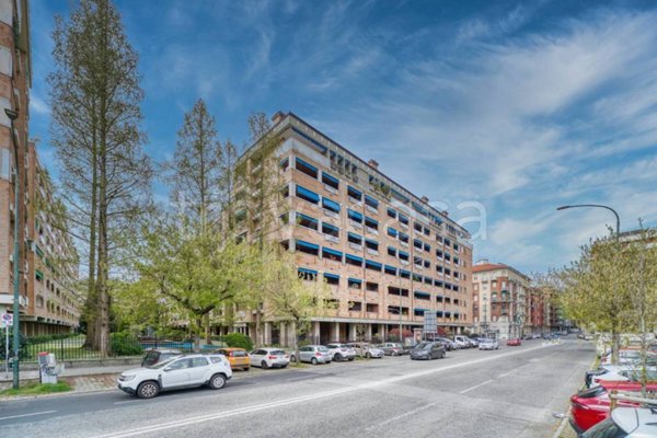 appartamento in vendita a Torino in zona Millefonti