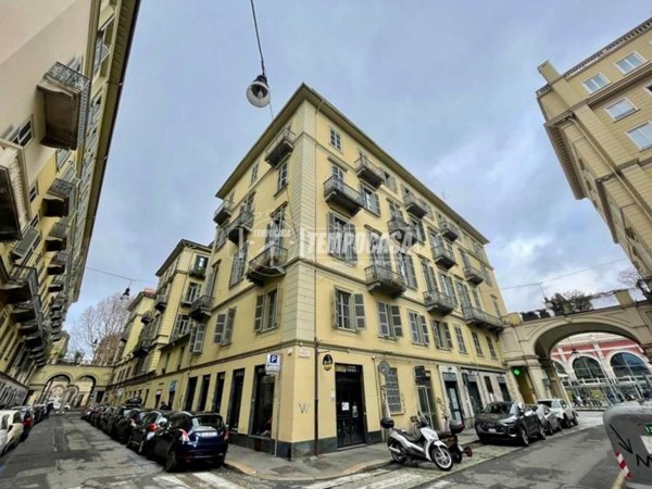 negozio in vendita a Torino in zona Crocetta