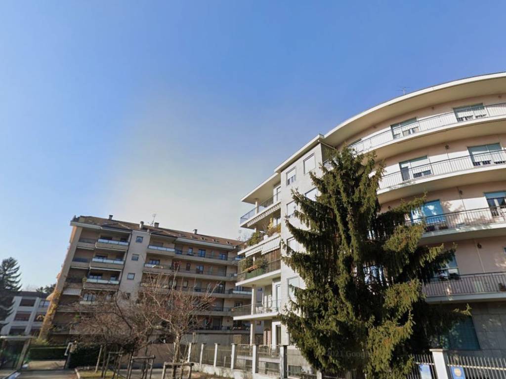 appartamento in vendita a Torino in zona Parella
