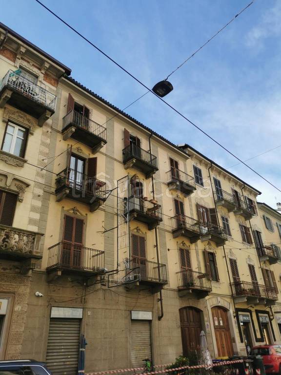 appartamento in vendita a Torino in zona Cenisia