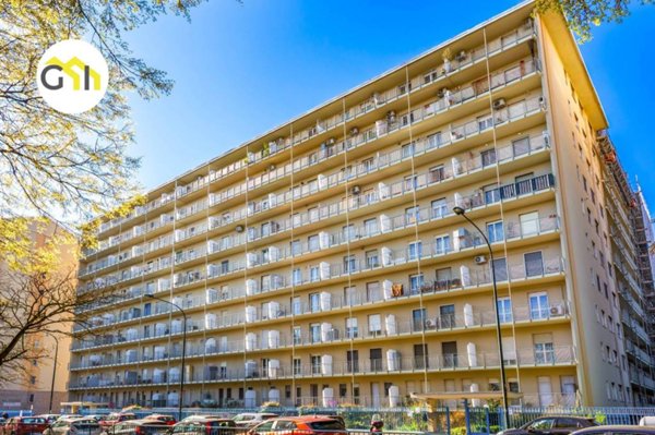 appartamento in vendita a Torino in zona Regio Parco