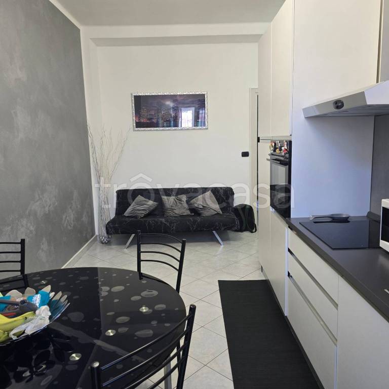 appartamento in vendita a Torino in zona Borgata Vittoria