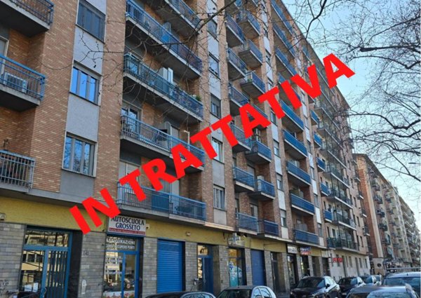 appartamento in vendita a Torino in zona Borgata Vittoria