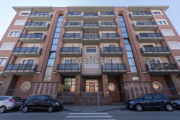 appartamento in vendita a Torino in zona Pozzo Strada