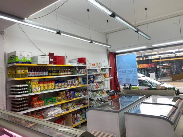 negozio in vendita a Torino in zona Barriera di Milano