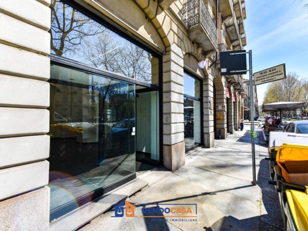 negozio in vendita a Torino