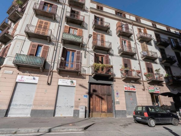 appartamento in vendita a Torino in zona Aurora