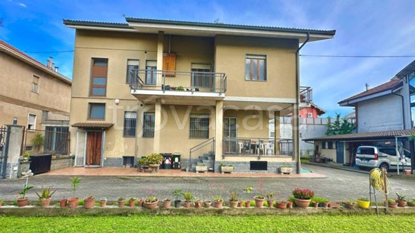 casa indipendente in vendita a Torino in zona Barca