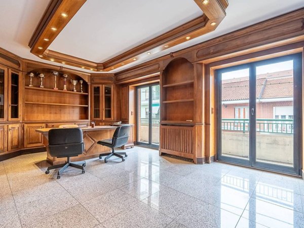 appartamento in vendita a Torino in zona Parella