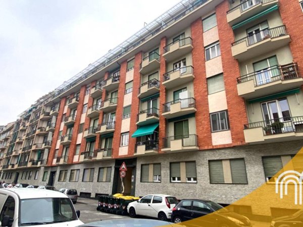 appartamento in vendita a Torino in zona Cenisia