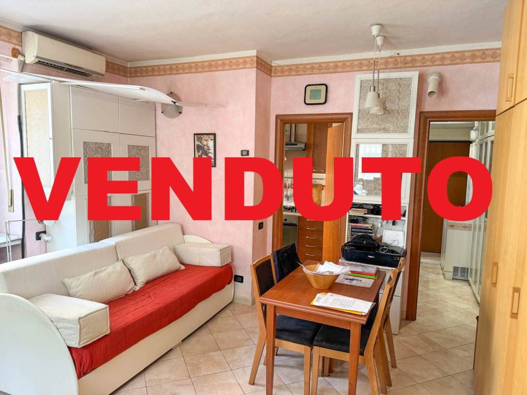 appartamento in vendita a Torino in zona Mirafiori Nord