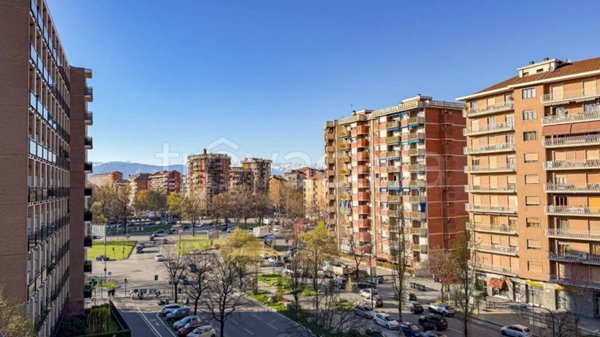 appartamento in vendita a Torino in zona Mirafiori Nord