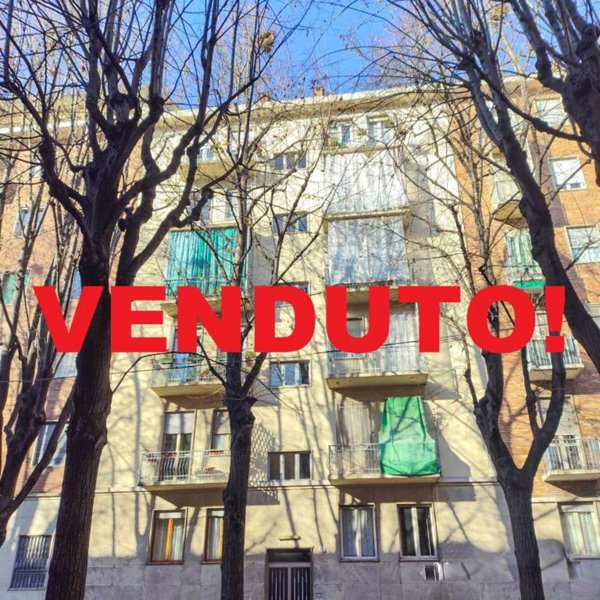 appartamento in vendita a Torino in zona Lingotto