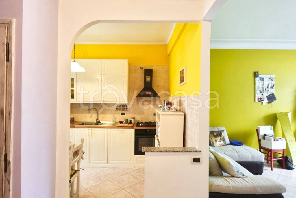 appartamento in vendita a Torino in zona Lingotto