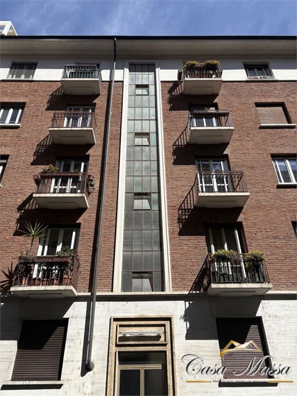 appartamento in vendita a Torino in zona Lingotto