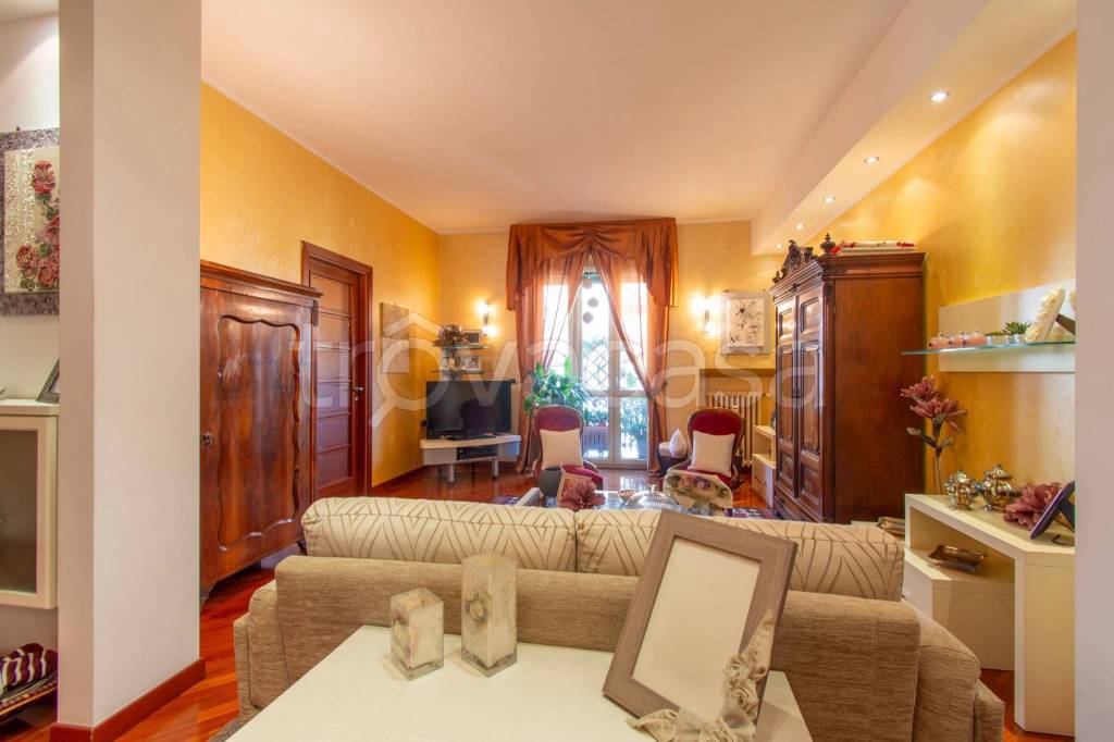 appartamento in vendita a Torino in zona Lucento