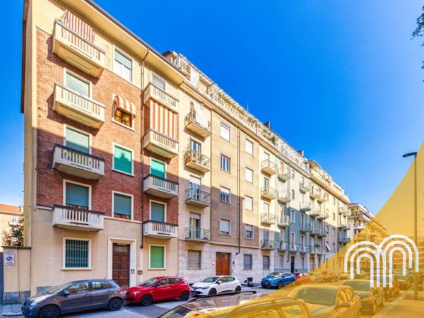 appartamento in vendita a Torino in zona Parella