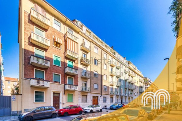 appartamento in vendita a Torino in zona Parella