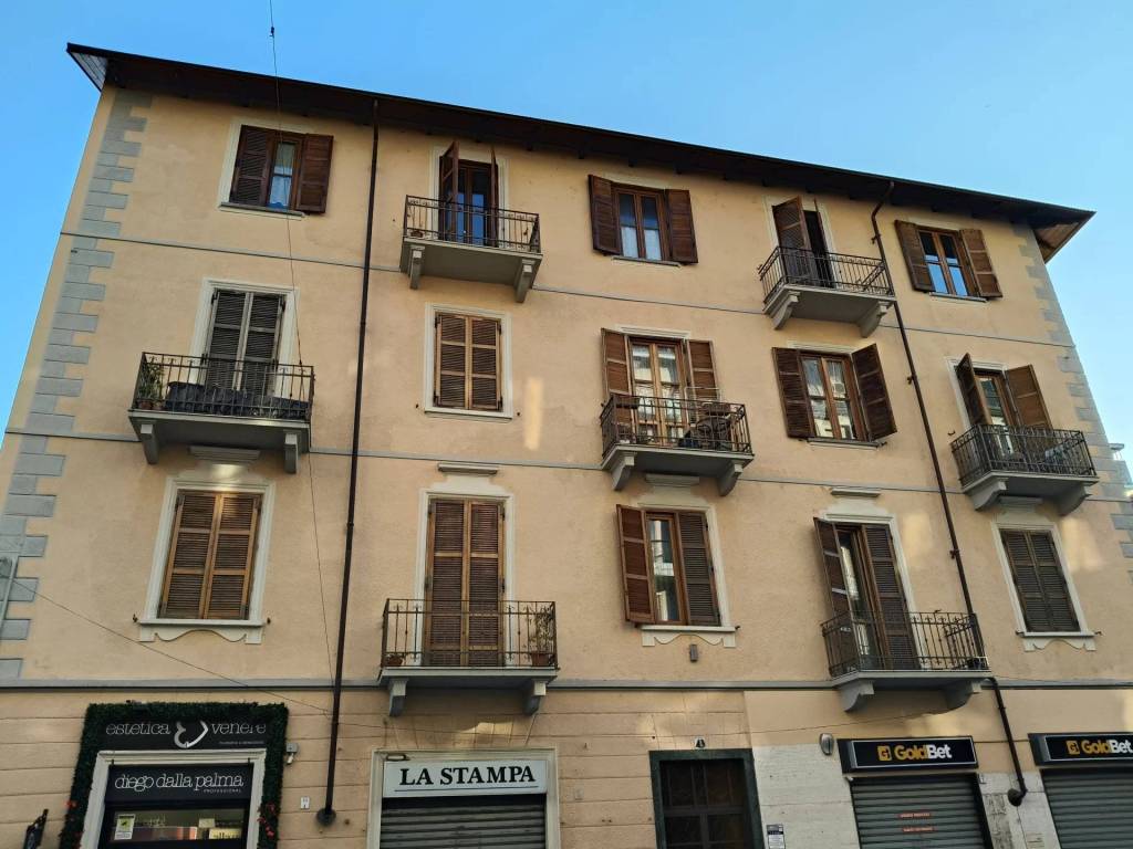 appartamento in vendita a Torino in zona Borgata Vittoria