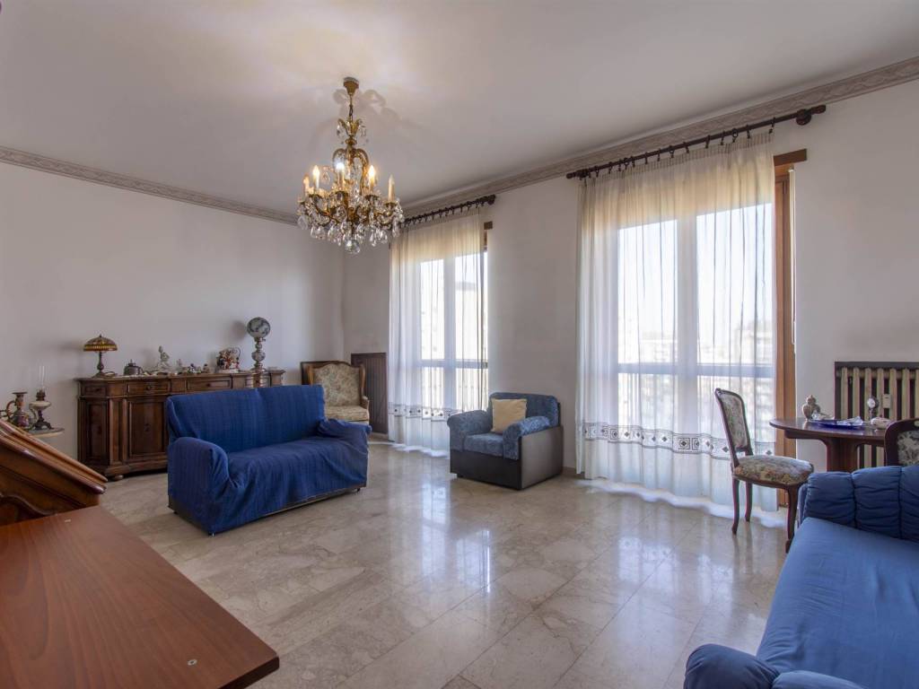 appartamento in vendita a Torino in zona Santa Rita