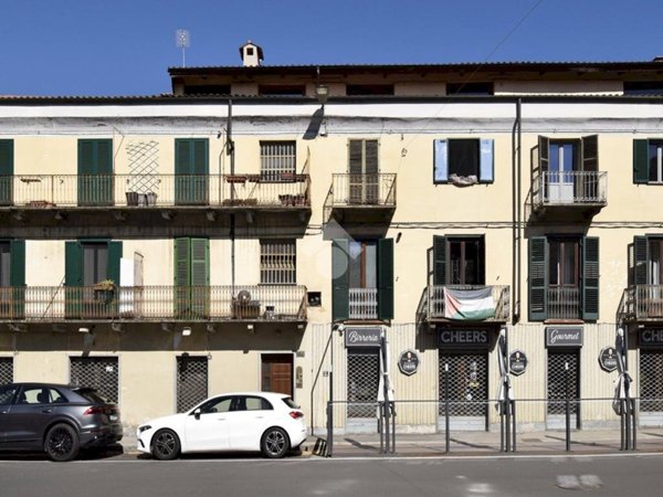 appartamento in vendita a Torino in zona Rosa