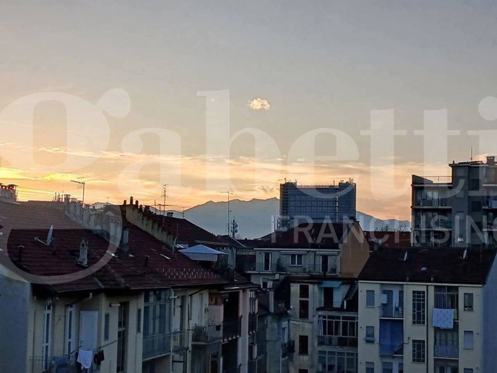 appartamento in vendita a Torino in zona Borgo San Paolo