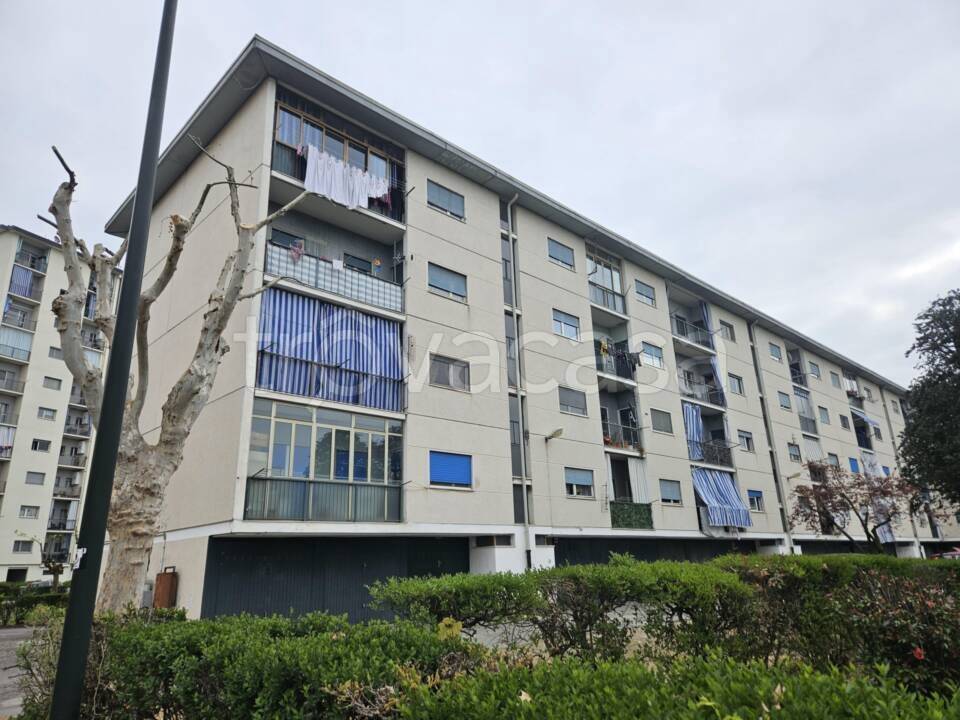 appartamento in vendita a Torino in zona Falchera