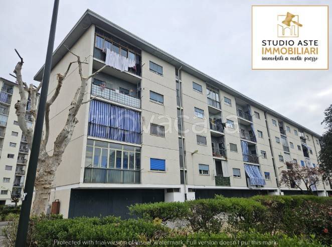 appartamento in vendita a Torino in zona Falchera
