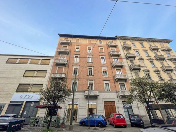 negozio in vendita a Torino in zona Crocetta