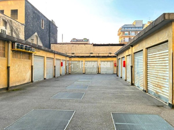 casa indipendente in vendita a Torino in zona Barriera di Milano