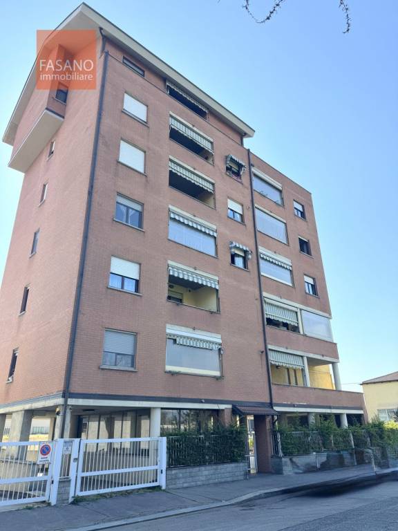 appartamento in vendita a Torino in zona Mirafiori Sud