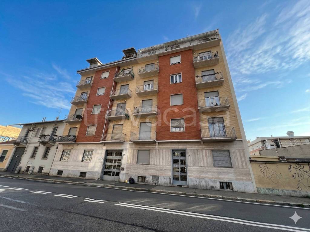 appartamento in vendita a Torino in zona Pozzo Strada