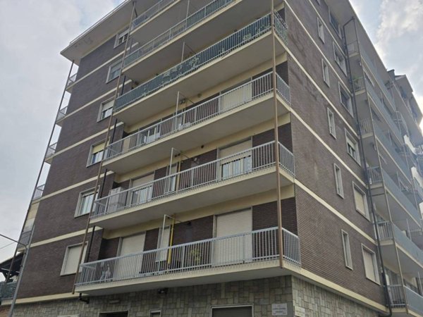 appartamento in vendita a Torino in zona Borgata Vittoria