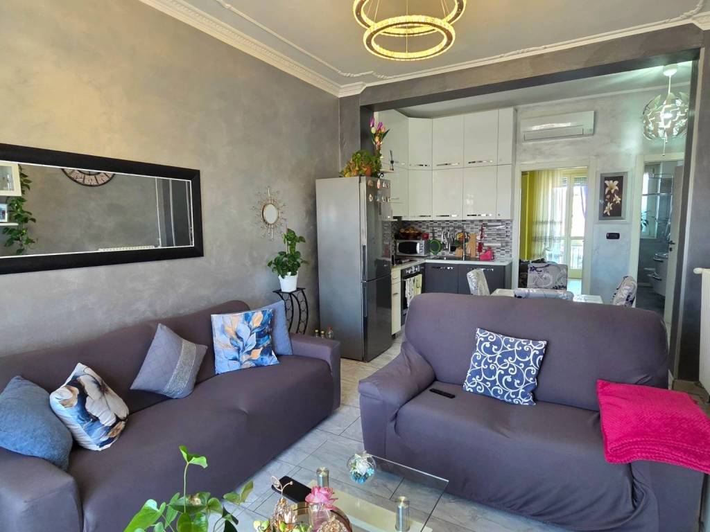 appartamento in vendita a Torino in zona Vallette