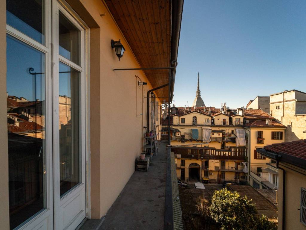 appartamento in vendita a Torino in zona Centro Storico