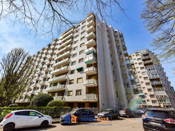 appartamento in vendita a Torino in zona Santa Rita