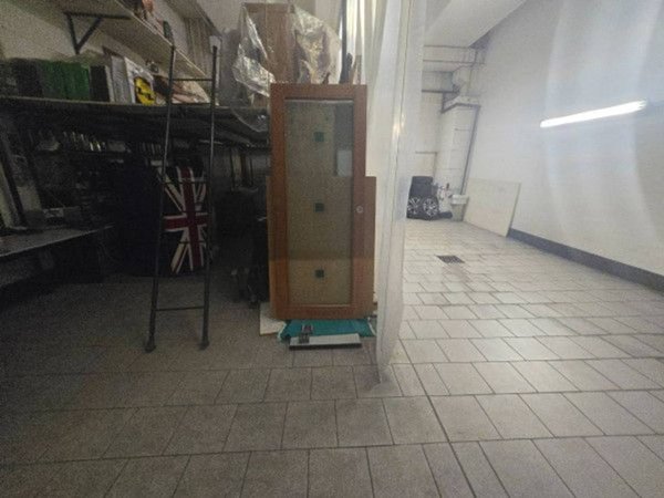 negozio in vendita a Torino in zona Madonna di Campagna