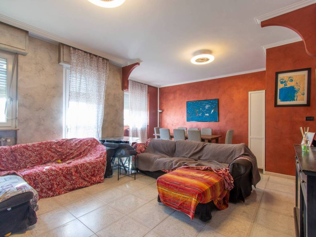 appartamento in vendita a Torino in zona Mirafiori Sud