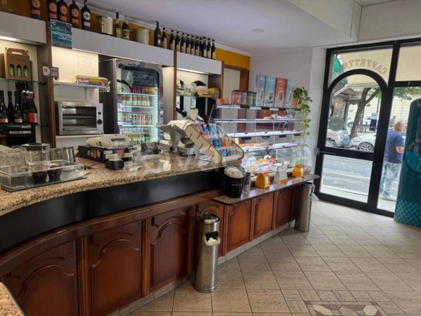 negozio in vendita a Torino in zona San Salvario