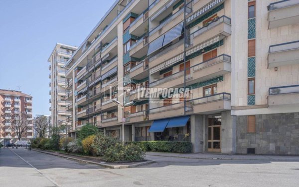 appartamento in vendita a Torino in zona Pozzo Strada