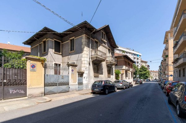 casa indipendente in vendita a Torino in zona San Donato